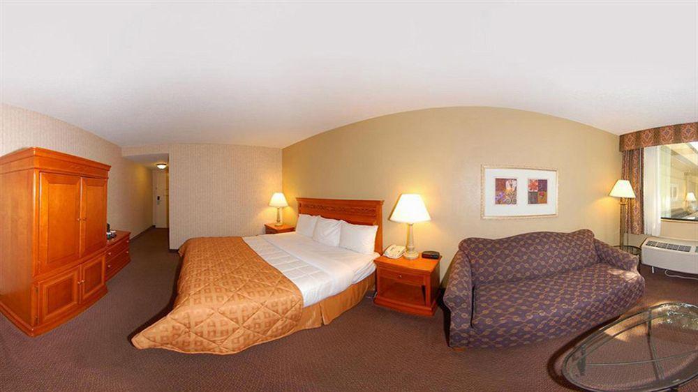Clarion Hotel Park Central Dallas Exterior foto